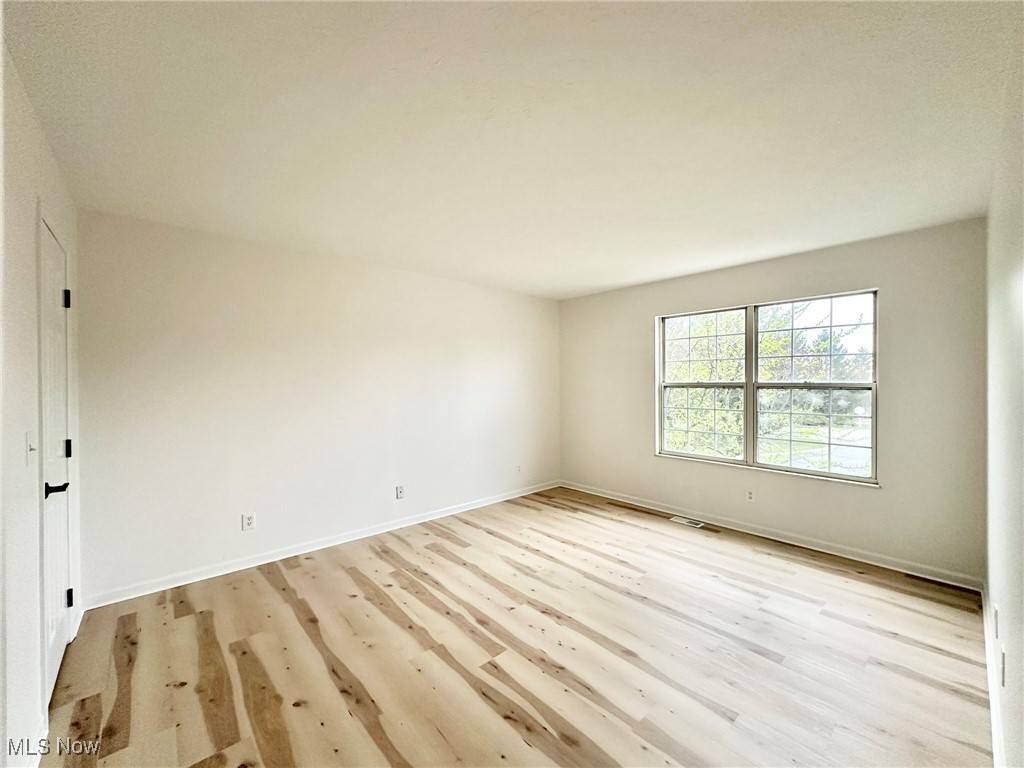 910 Bristol Lane, Streetsboro, Ohio image 11