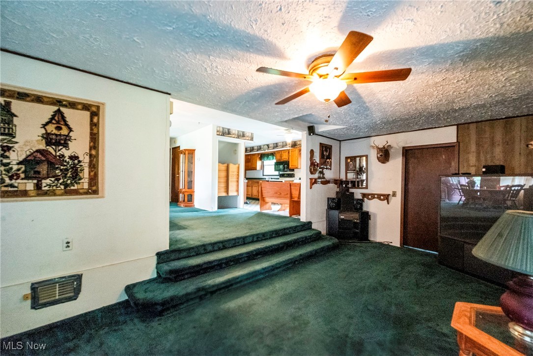 7544 Stoddard Hayes Road, Farmdale, Ohio image 8