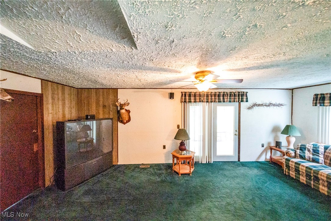 7544 Stoddard Hayes Road, Farmdale, Ohio image 9