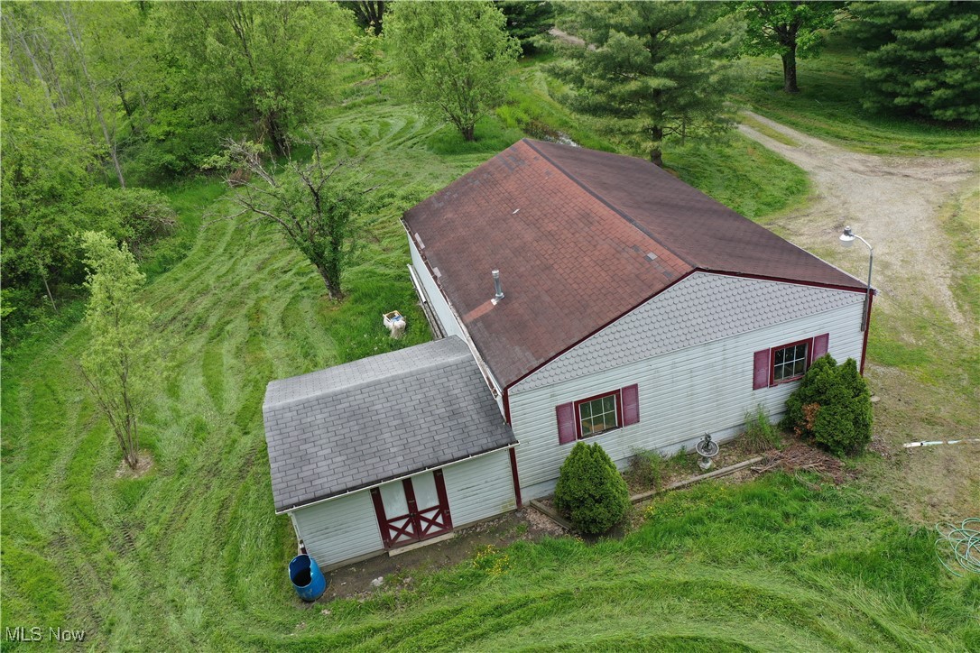 7544 Stoddard Hayes Road, Farmdale, Ohio image 32
