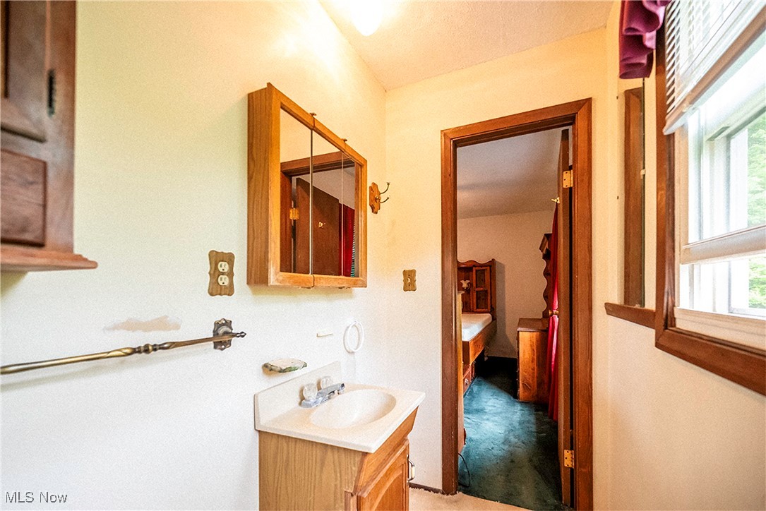 7544 Stoddard Hayes Road, Farmdale, Ohio image 14