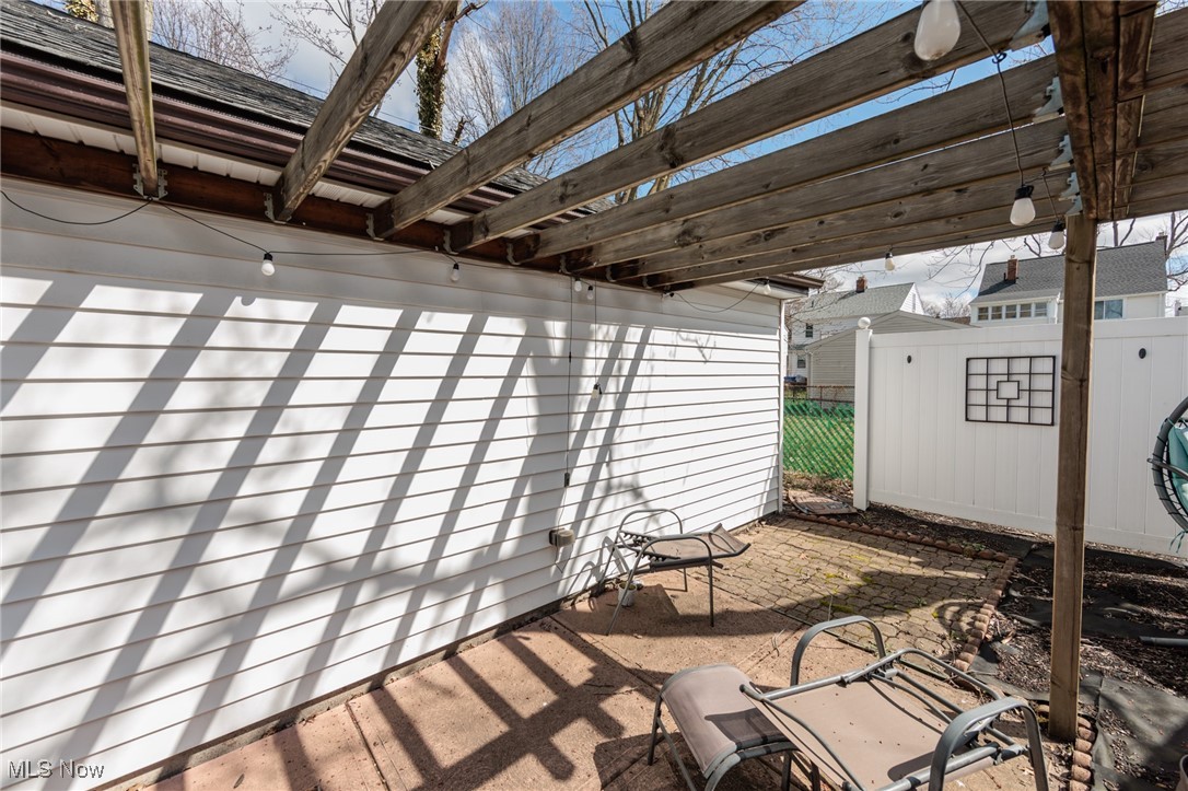 Rapid Transit 09 - Residential