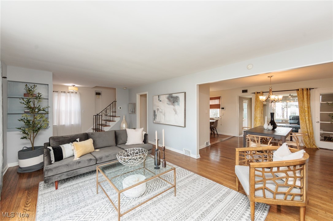 Rapid Transit 09 - Residential