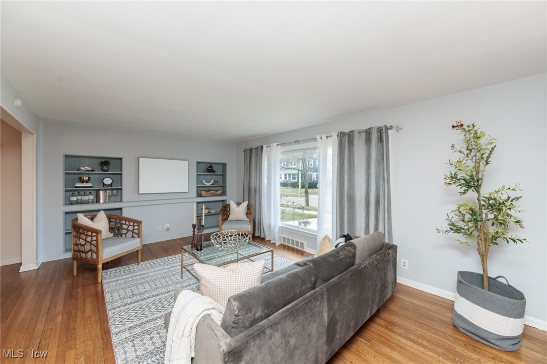 Rapid Transit 09 - Residential