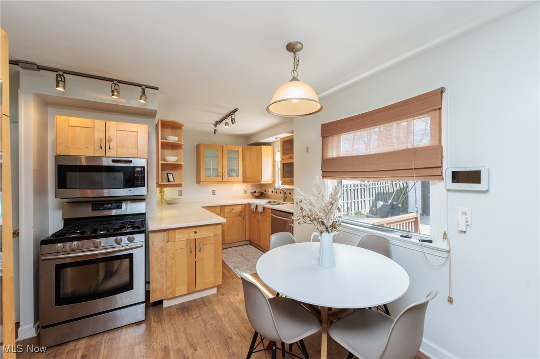 Rapid Transit 09 - Residential