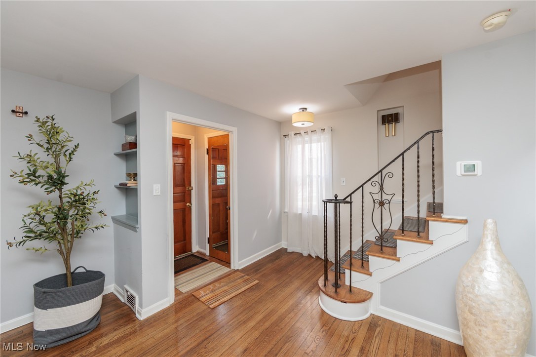 Rapid Transit 09 - Residential