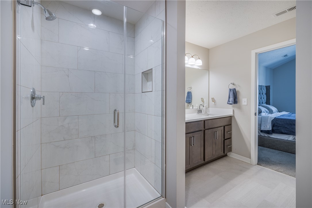 Villas/ City Cntr Sub - Residential