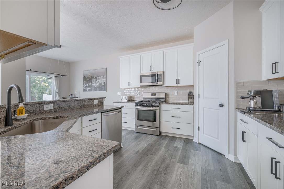 Villas/ City Cntr Sub - Residential