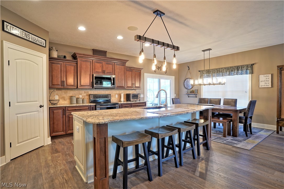 Kings Ridge Ph Five - Residential