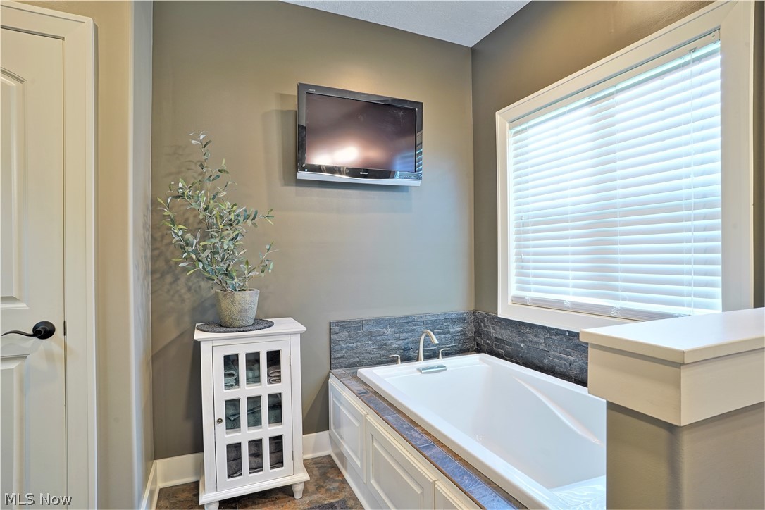 Kings Ridge Ph Five - Residential
