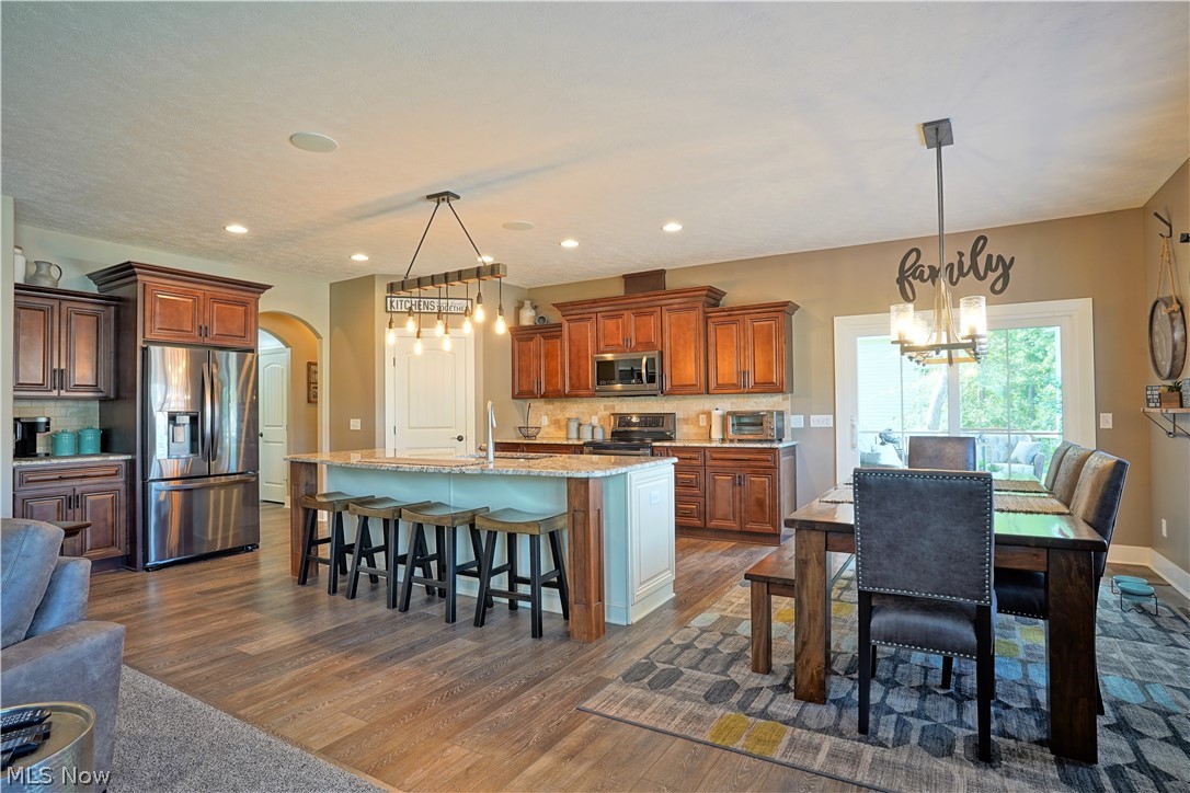 Kings Ridge Ph Five - Residential