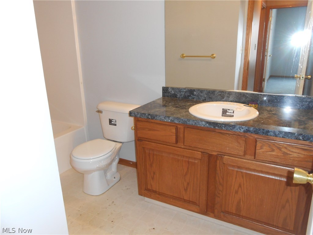 Montville Lakes - Residential