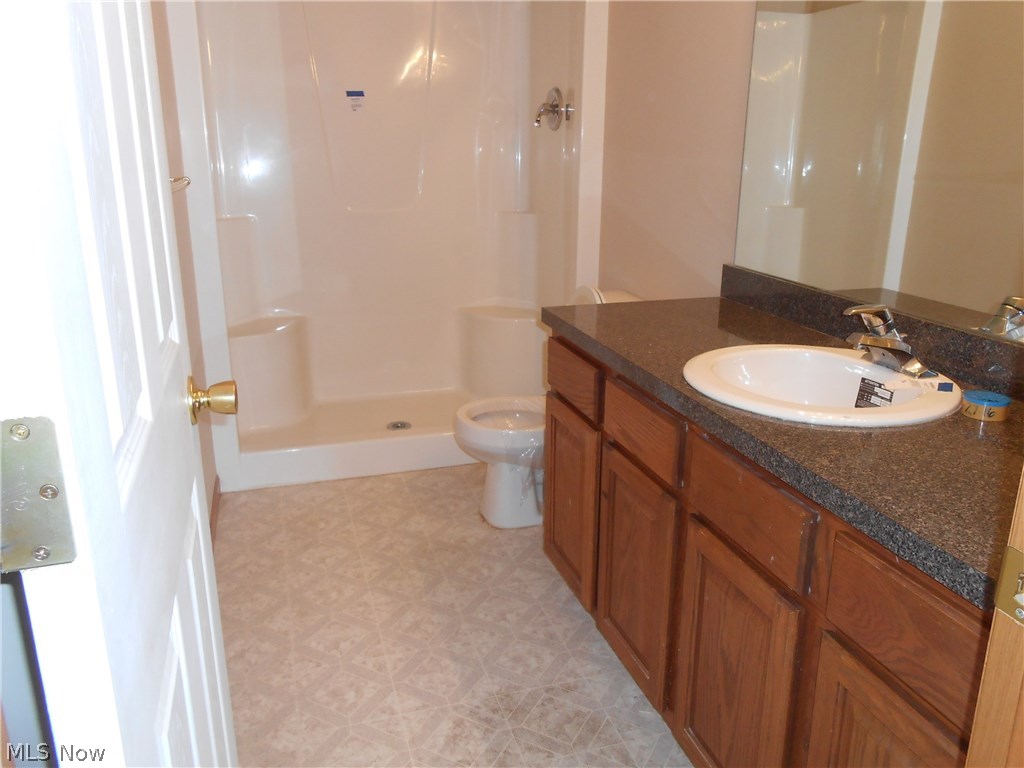 Montville Lakes - Residential