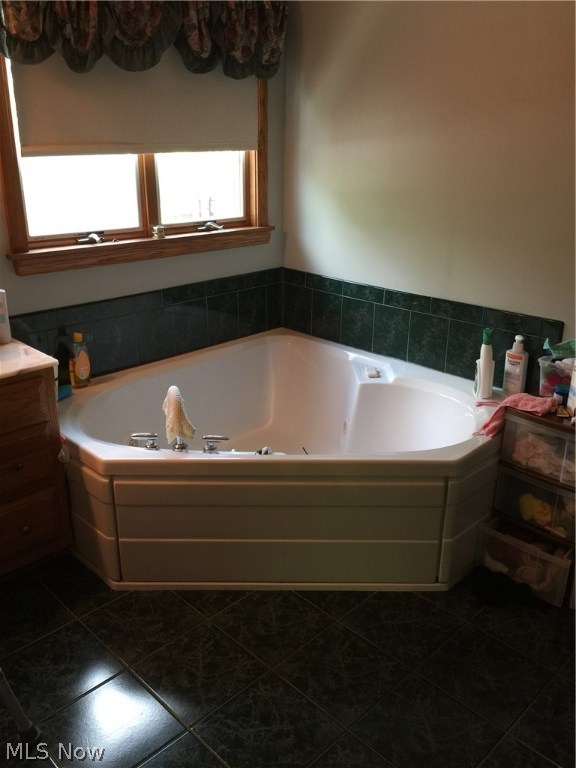 Quail Hollow 10 - Residential