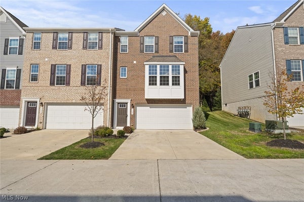 1131 BEAN LN, AKRON, OH 44313 - Image 752e4fa423ae552eec3b5eb3073d2212/560522455