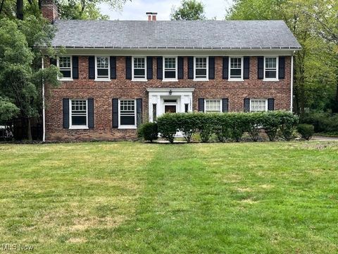 13901 Larchmere Boulevard Shaker Heights OH 44120