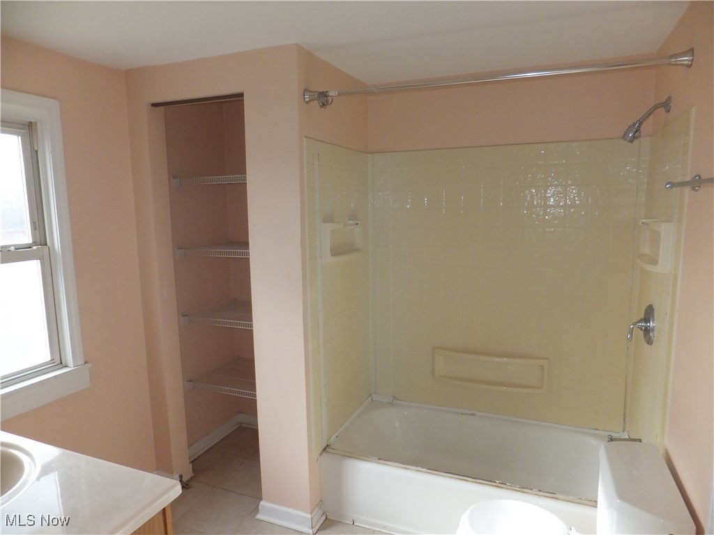 Frst Lawn - Residential