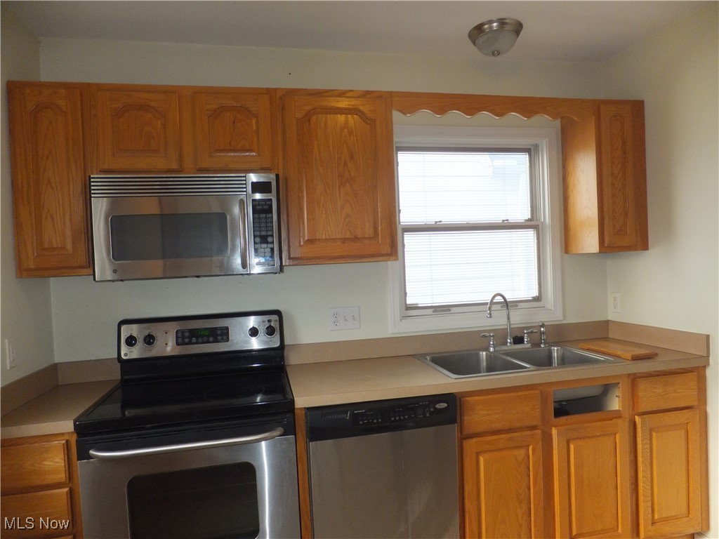 Frst Lawn - Residential