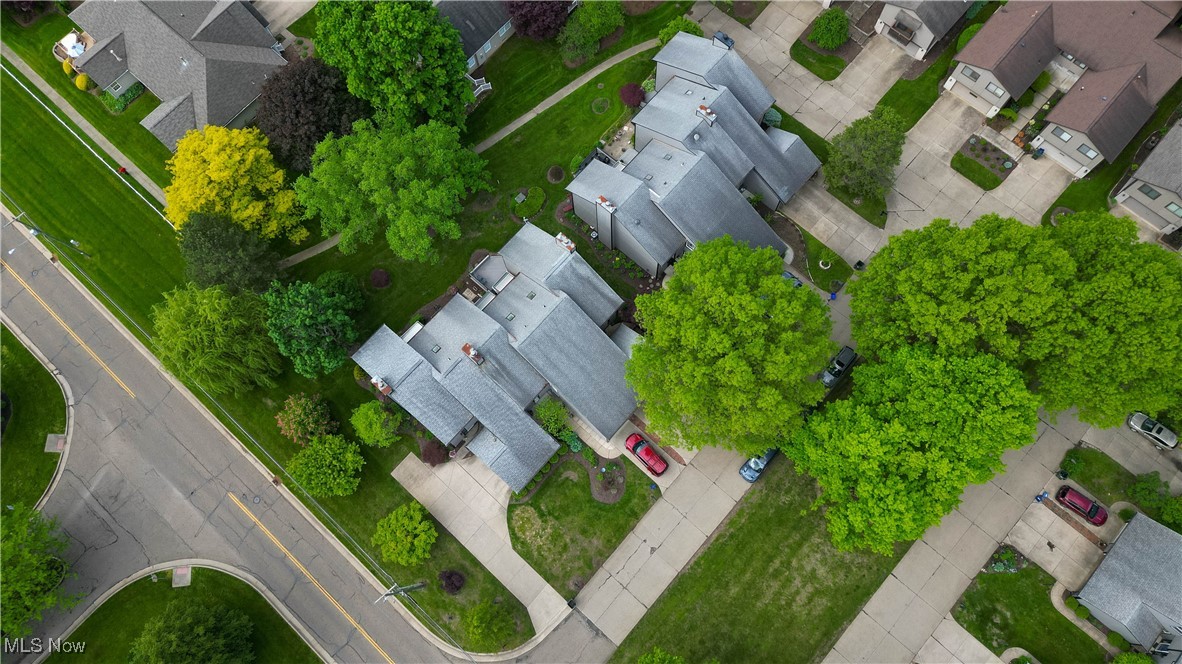 1426 Easthill Square, Canton, Ohio image 25