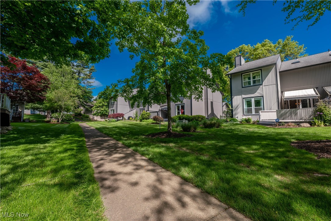 1426 Easthill Square, Canton, Ohio image 19