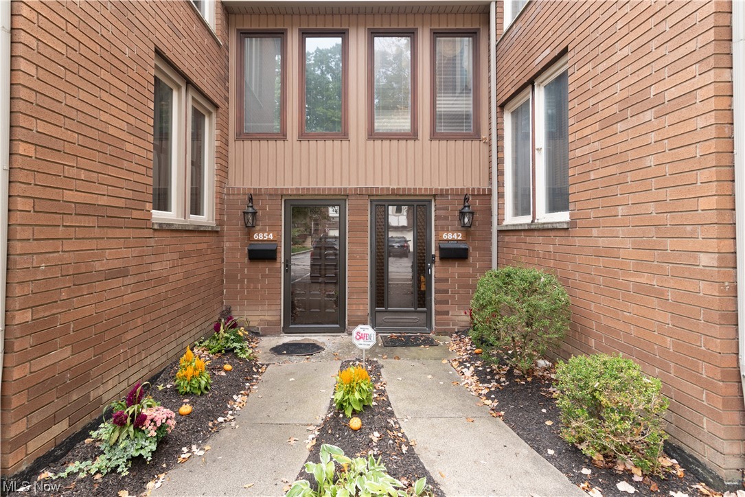 Compass South Condo C - Residential