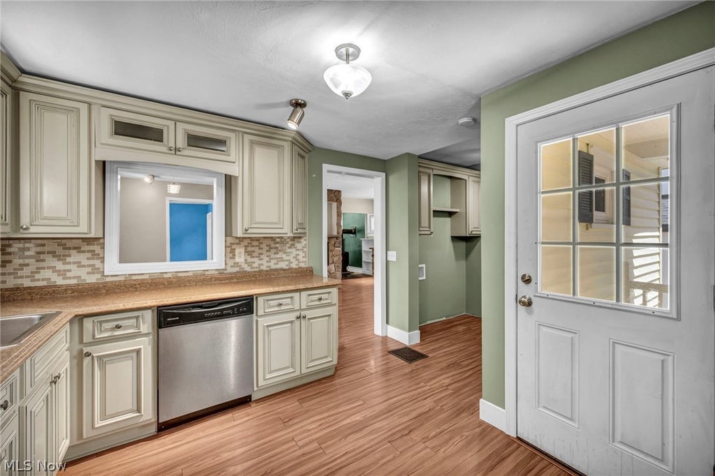 Photo of 446 E Washington Street, Medina, OH 44256 (MLS # 5223722)