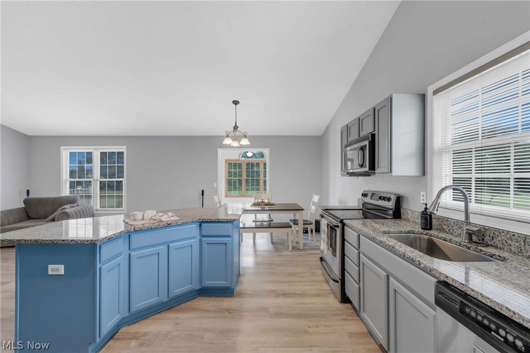 8395 Friendsville Road