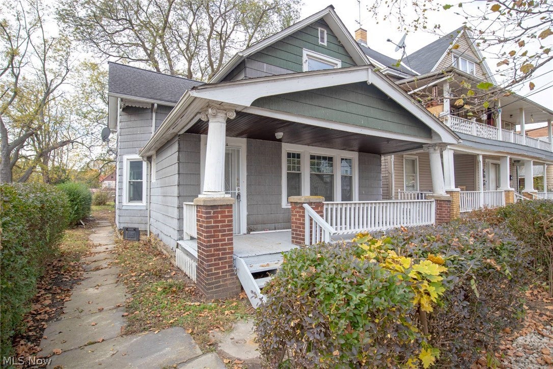 3304 W 46th Street