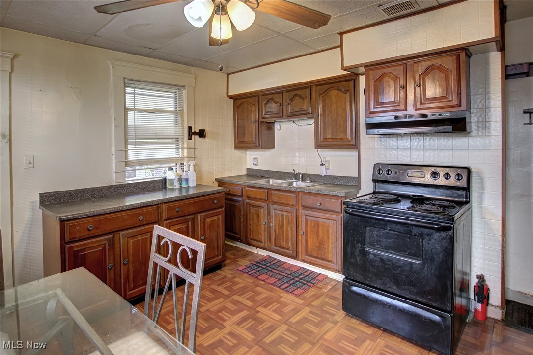 C E Boltons Add 02 - Residential