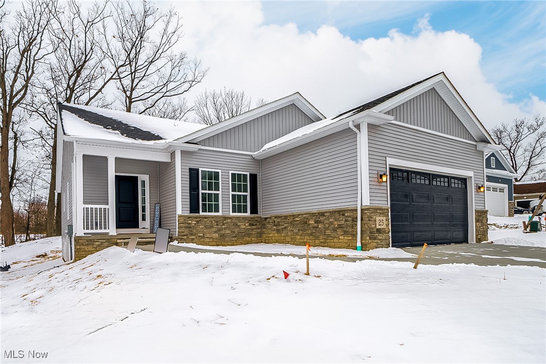 25 Blue Heron Court, Painesville, Ohio image 1