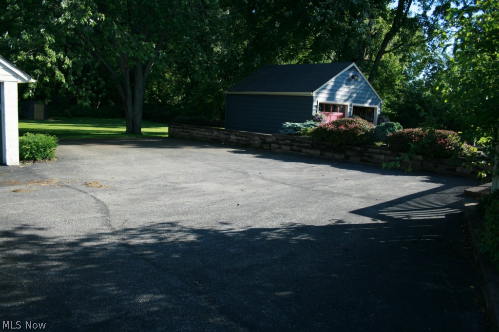 North Ridgeville - Commercial Sale