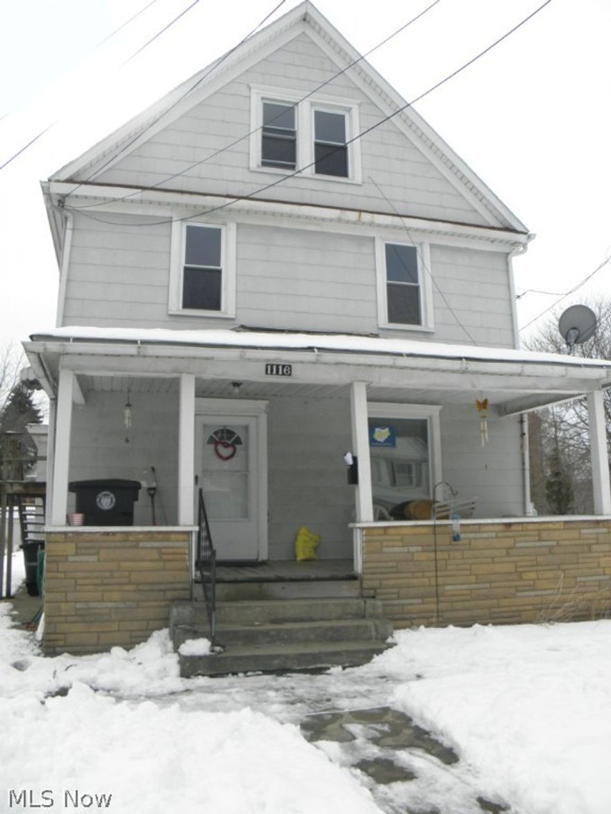 Owner Wants Offer!  Front House 1116, lower Level unit has a nice kitchen, large living with front entry and porch access, Dining Room,   2 bedrooms, full bath it also has direct access to the basement that has laundry hookups.
The Upper unit Spacious eat in Kitchen with sliders to the 2nd floor covered deck , Living room, full bath and 2 bedrooms. Access to the basement is from ground level outdoors and has a separate room in the basement with laundry hook-up.
1118 home behind, is a single family , 2 story colonial with a front porch, Living room, dining room and kitchen on the first floor, 3 bedrooms and full bath second level, large attic space. Full basement with laundry hook-ups. 
Included is the vacant lot parcel # 6836978 which is 40x140