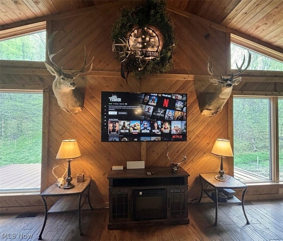 123 fox trot Road