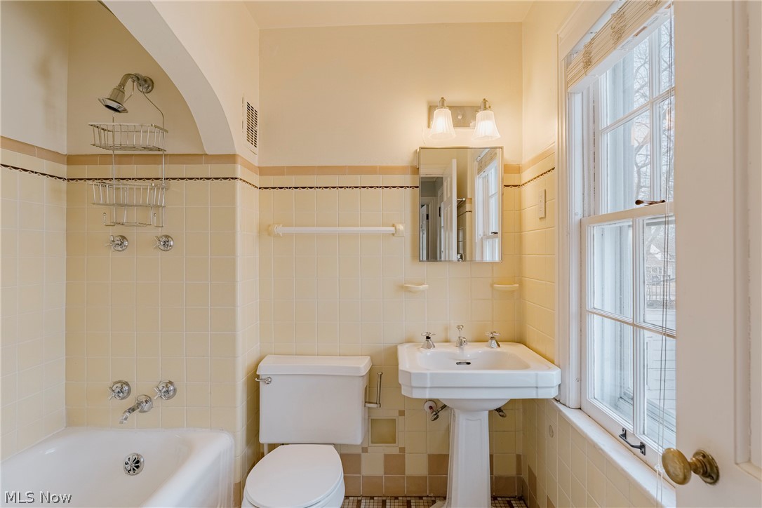 Van Sweringen Co Sub #24 - Residential