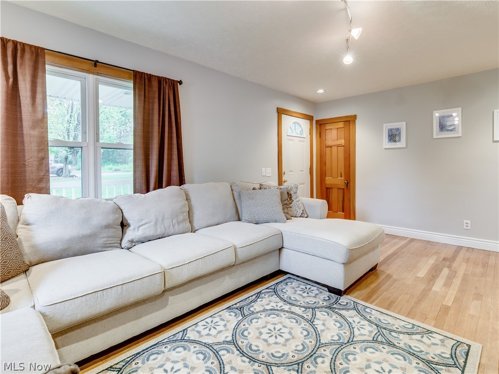 Diehls Hilltop - Residential