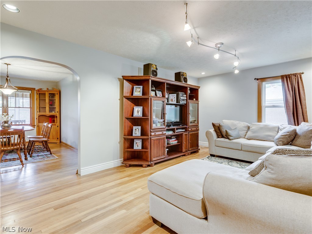 Diehls Hilltop - Residential