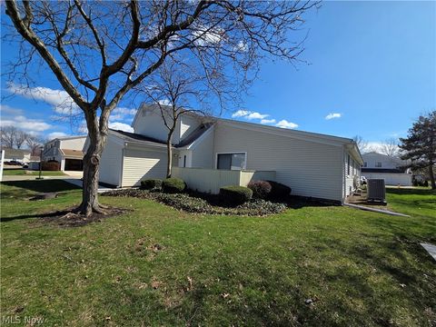 Tiny photo for 5463 Millwood Lane #42-C, Willoughby, OH 44094 (MLS # 5192916)