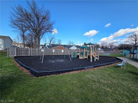 Tiny photo for 5463 Millwood Lane #42-C, Willoughby, OH 44094 (MLS # 5192916)