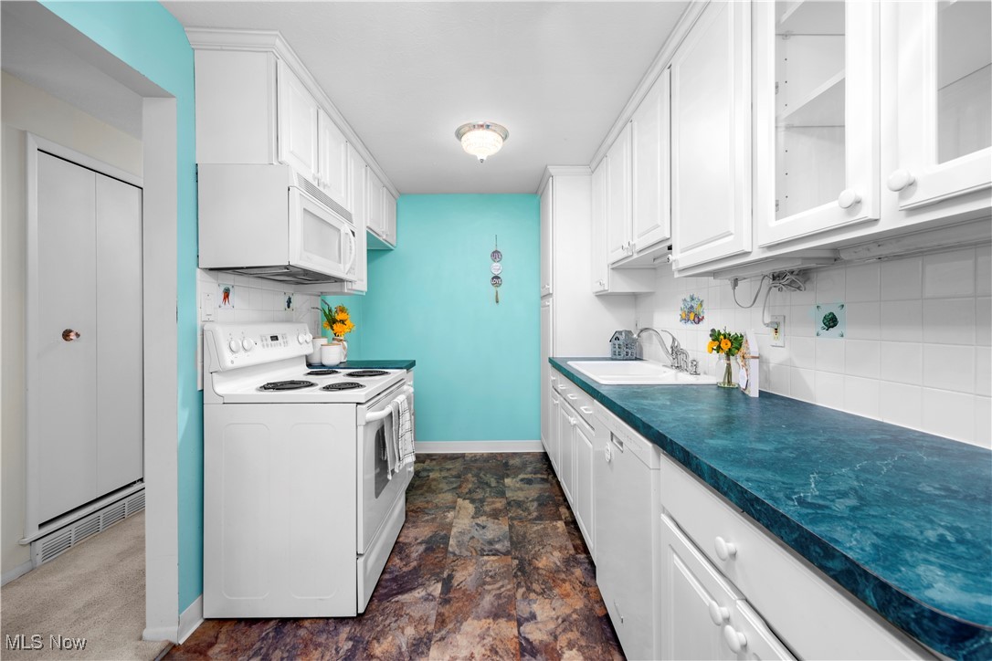 9710 Cove Drive 20G