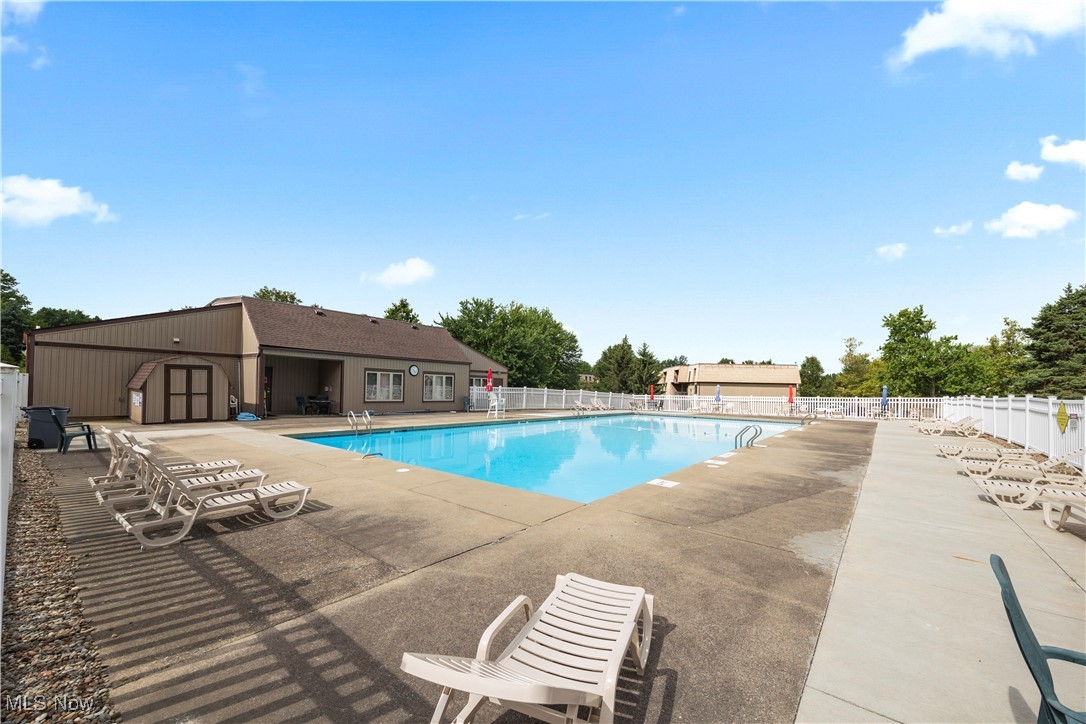 Sunrise Cove Condo 02 - Residential