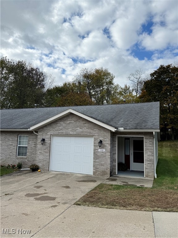 Brambly Hedge Knoll Condo - Residential