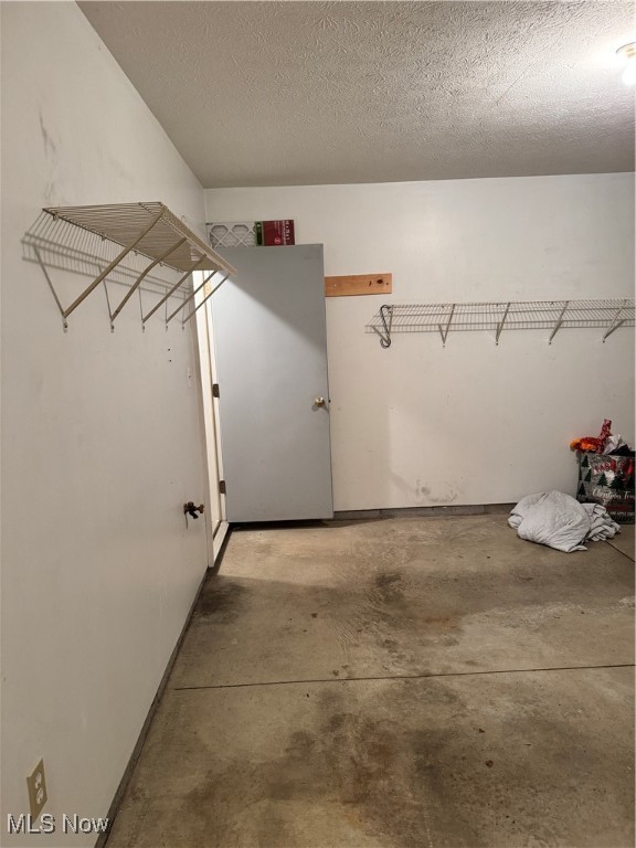 Brambly Hedge Knoll Condo - Residential