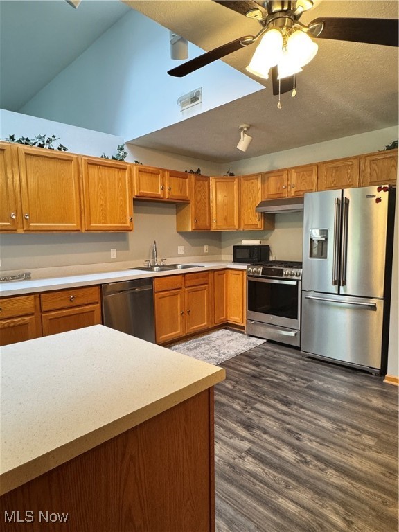 Brambly Hedge Knoll Condo - Residential