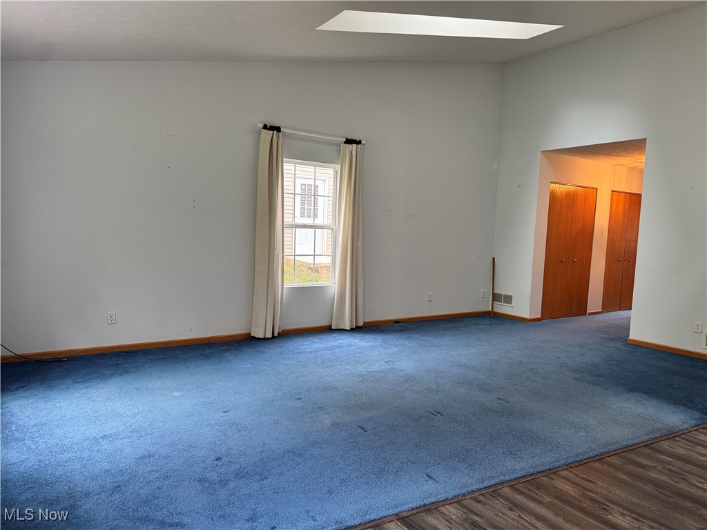 Brambly Hedge Knoll Condo - Residential