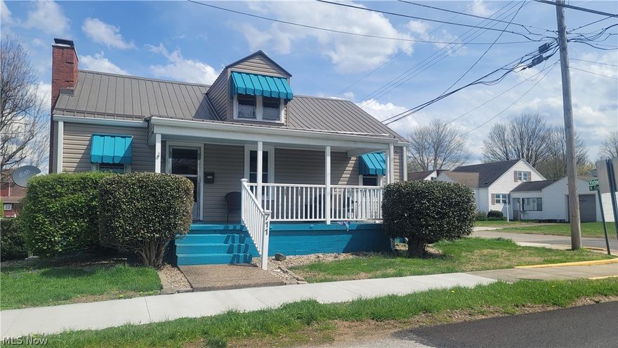 A lovely home waiting for new owners. New vinyl double pain windows just install in April 2026. Updated bath, kitchen. HAVC has been replaced. New 100 amp service in March of 2026. Corner lot fenced in. Covered front porch for those warm summer nights. Side door is covered too. Garage is 1. Detached. Near schools and eateries and entertainment.
Cute as a button.