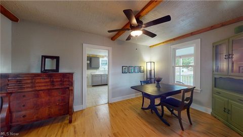 Tiny photo for 711 Victoria Avenue Ave, Williamstown, WV 26187 (MLS # 5202653)