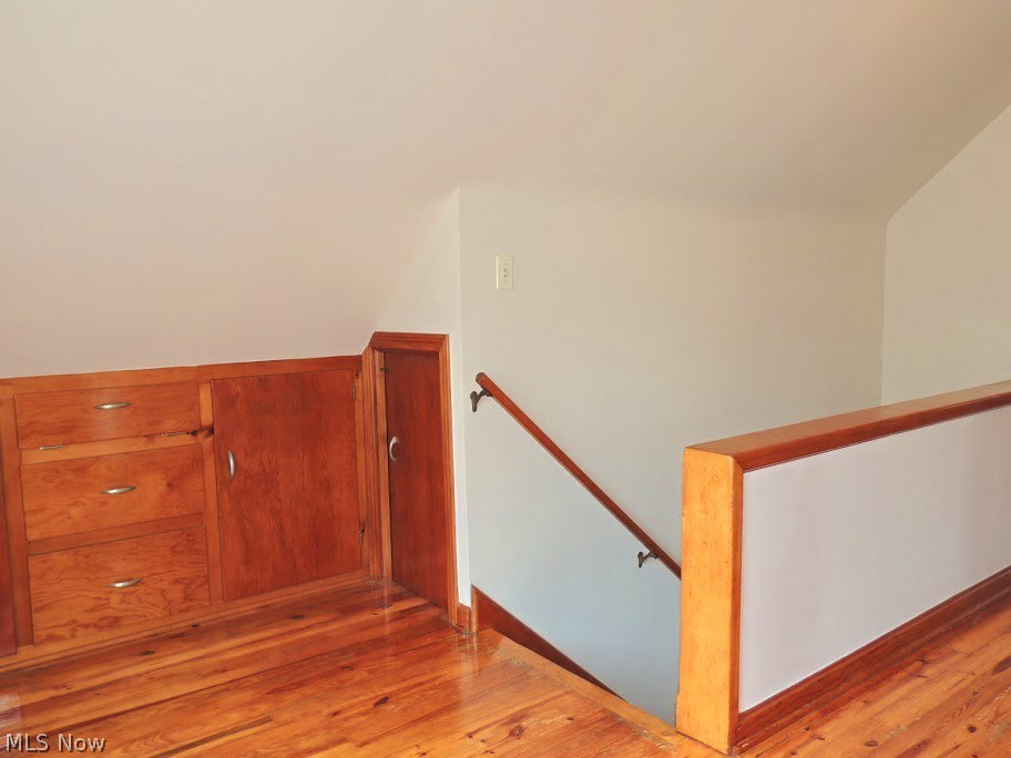 Wellmon Realty Cos Clearview - Residential Lease