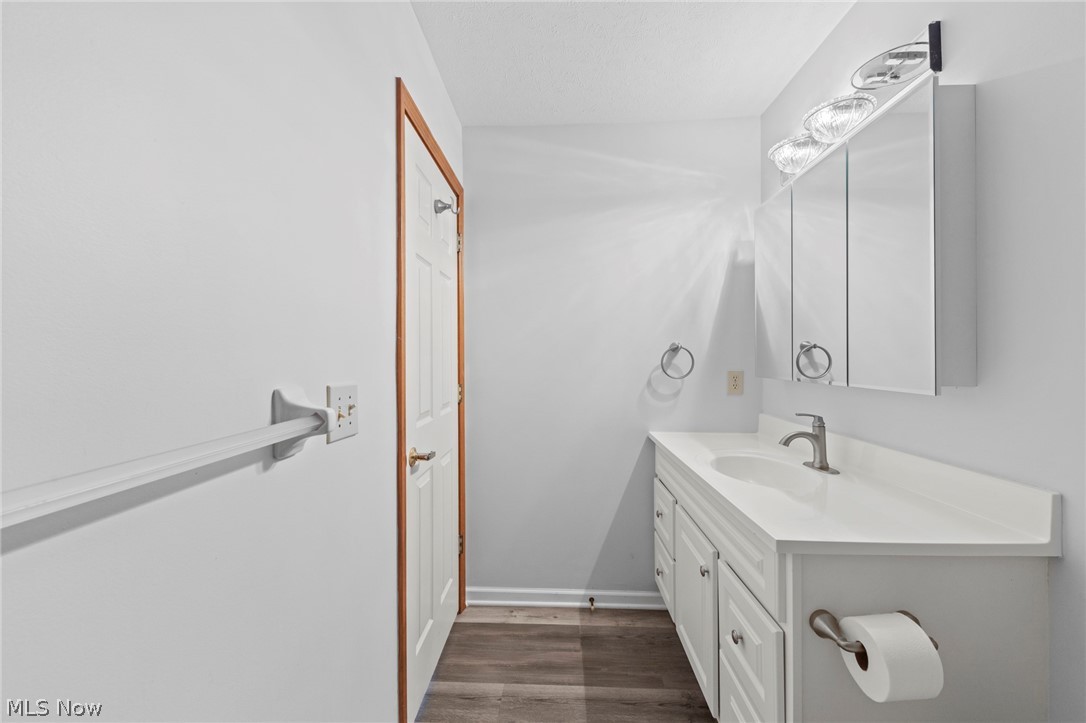 Cinnamon Woods Condo - Residential