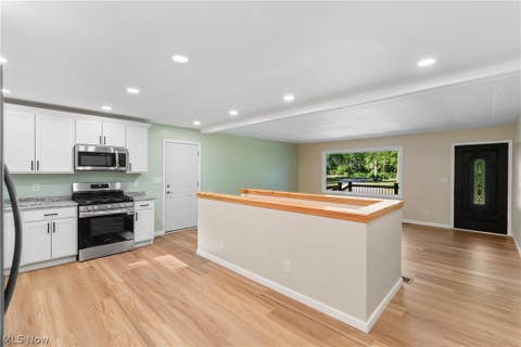 Tiny photo for 1075 River Road, Lake Milton, OH 44429 (MLS # 5239517)