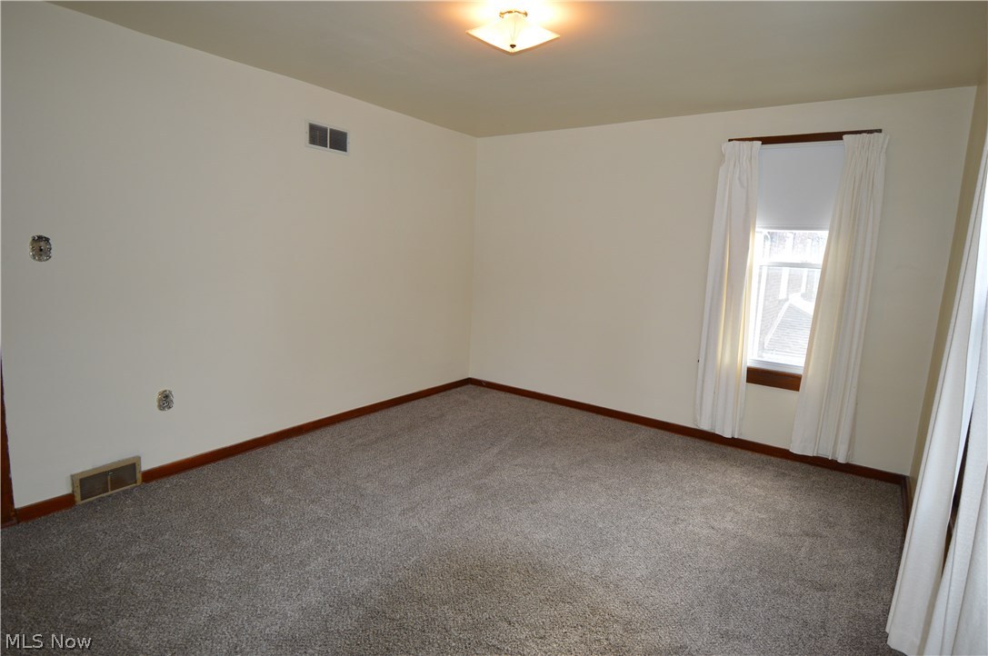 V Mancino's Sub - Residential